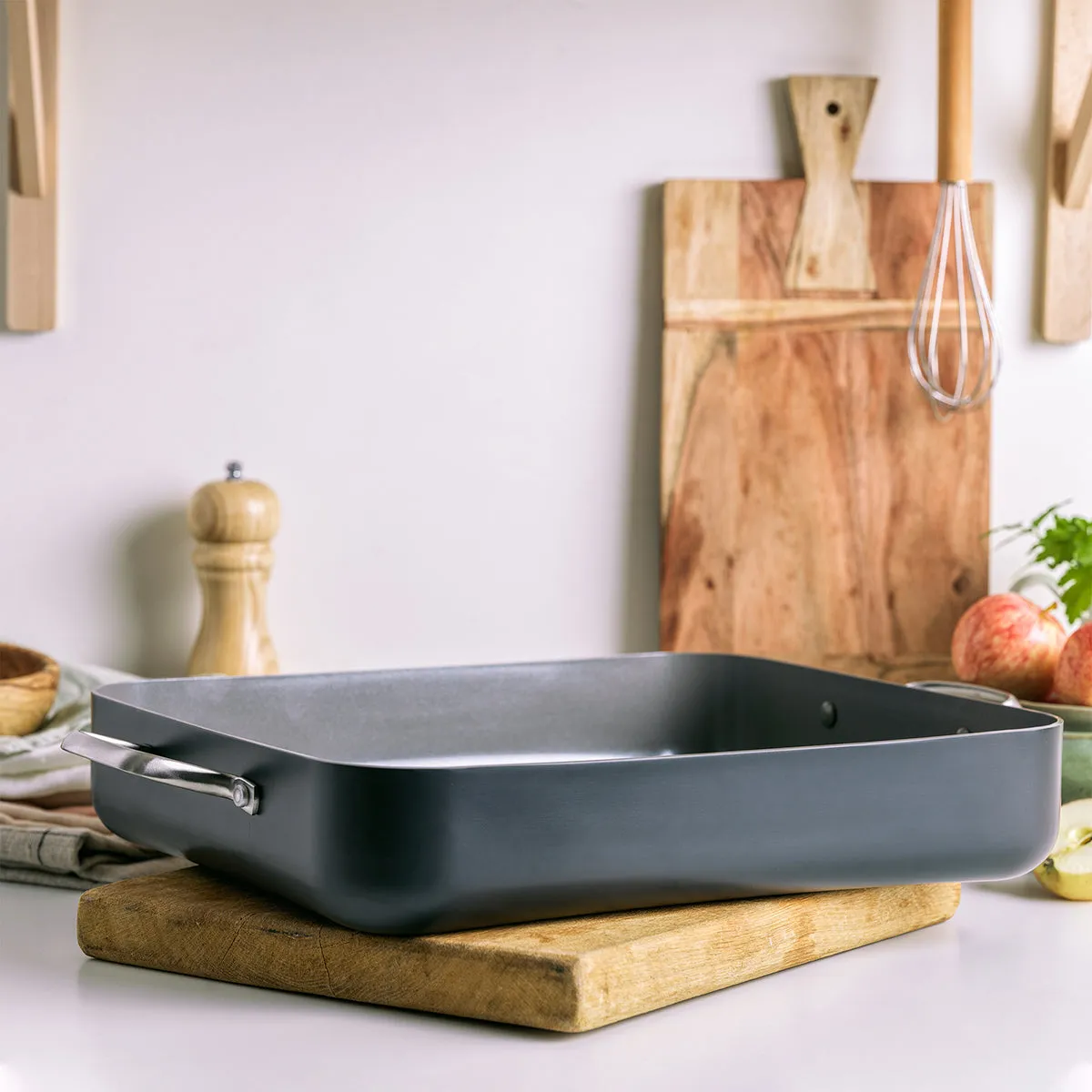 Chatham Ceramic Nonstick Roaster with Rack