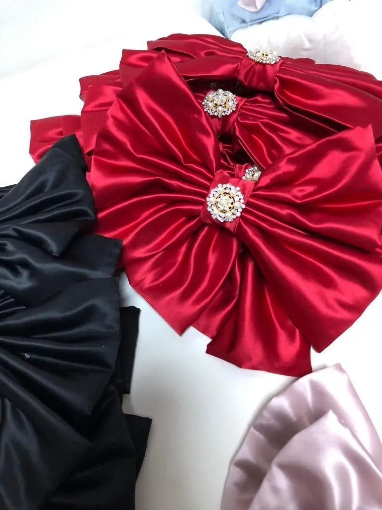 Satin Creamy Clip